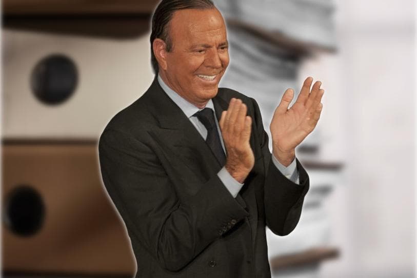 Fiscalía española archiva denuncia contra Julio Iglesias por falta de competencia legal