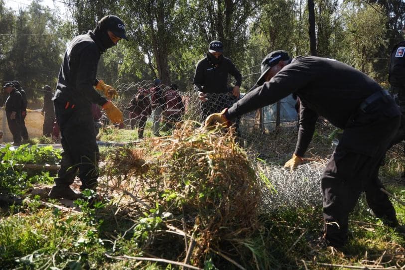 Gobierno capitalino interviene en Xochimilco y rescata área protegida afectada por asentamientos irregulares